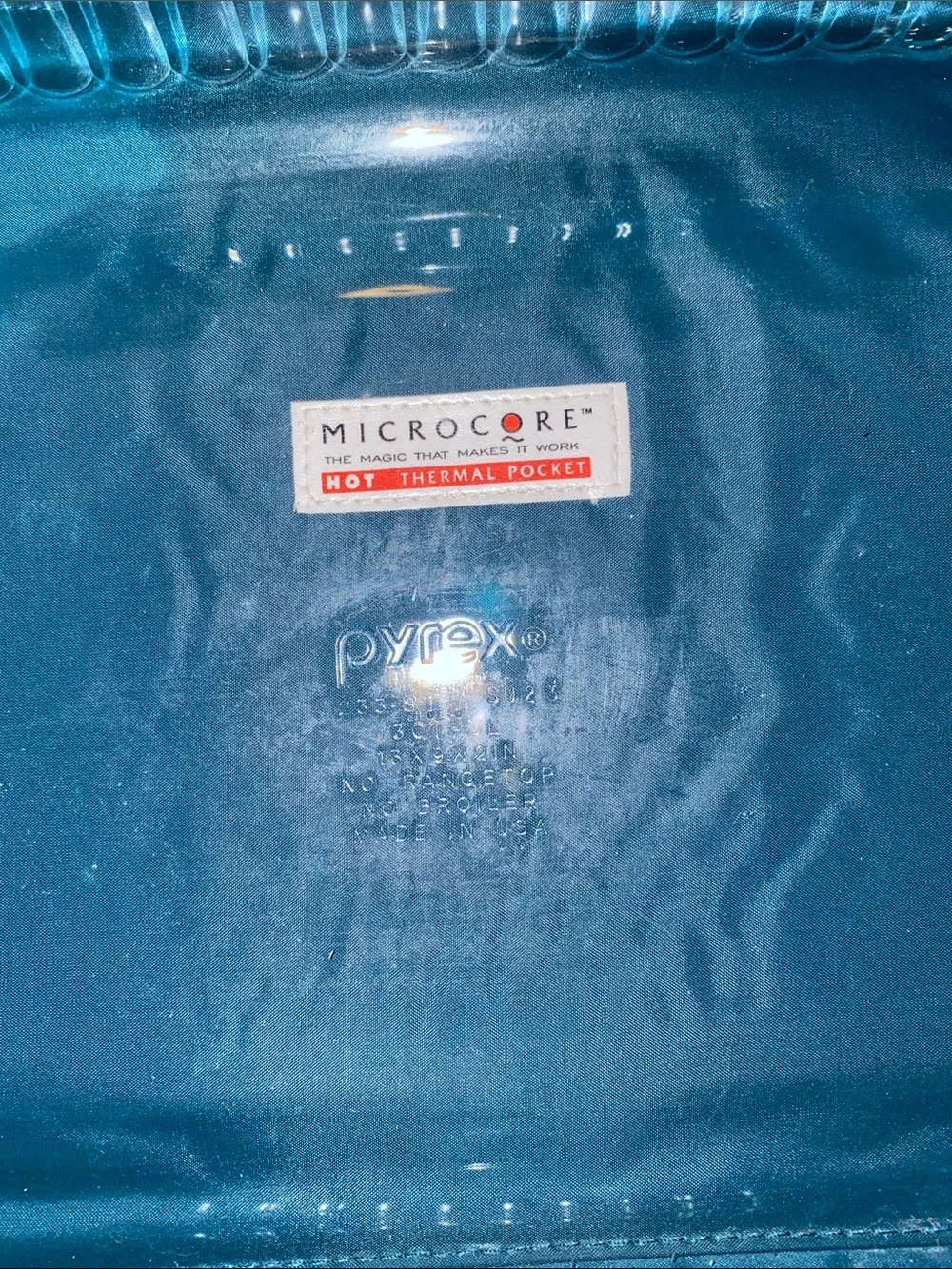 Vintage Pyrex Glass Baking Dish with Insulated Storage Bag Set